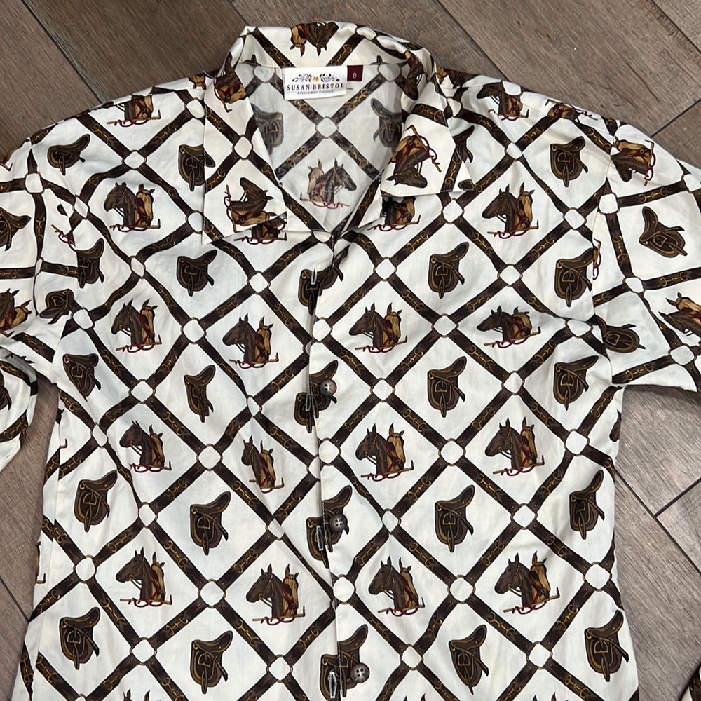 Stylish White and Brown Patterned Women's Top - Picture 3 of 6